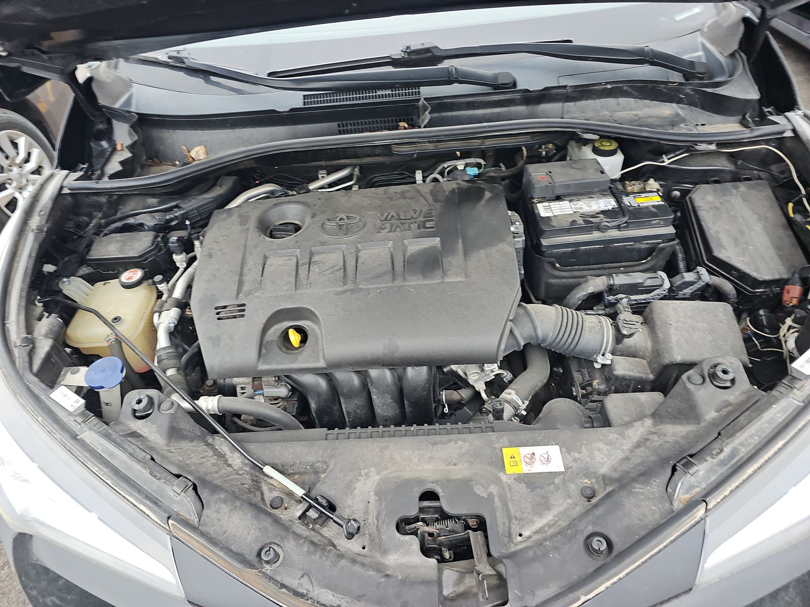 2018 Toyota C-HR XLE FWD