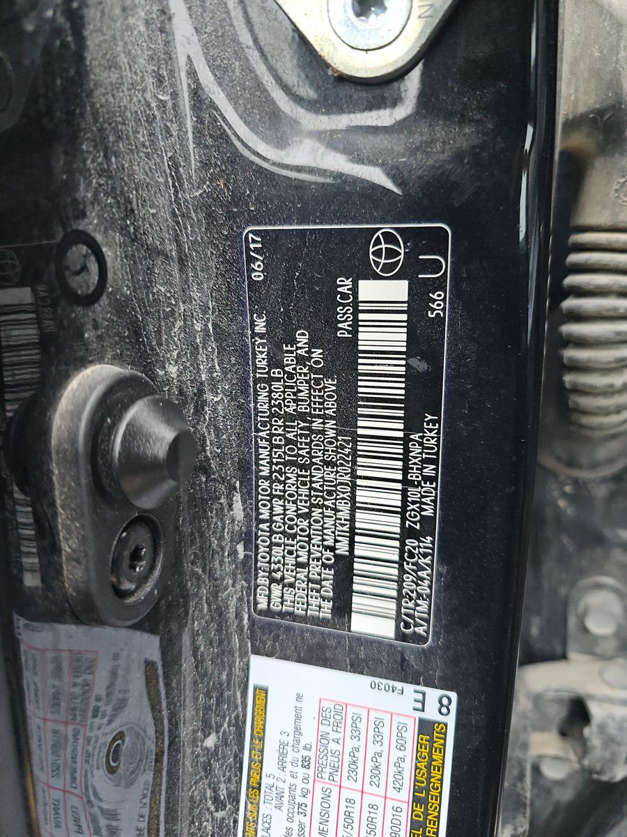 2018 Toyota C-HR XLE FWD