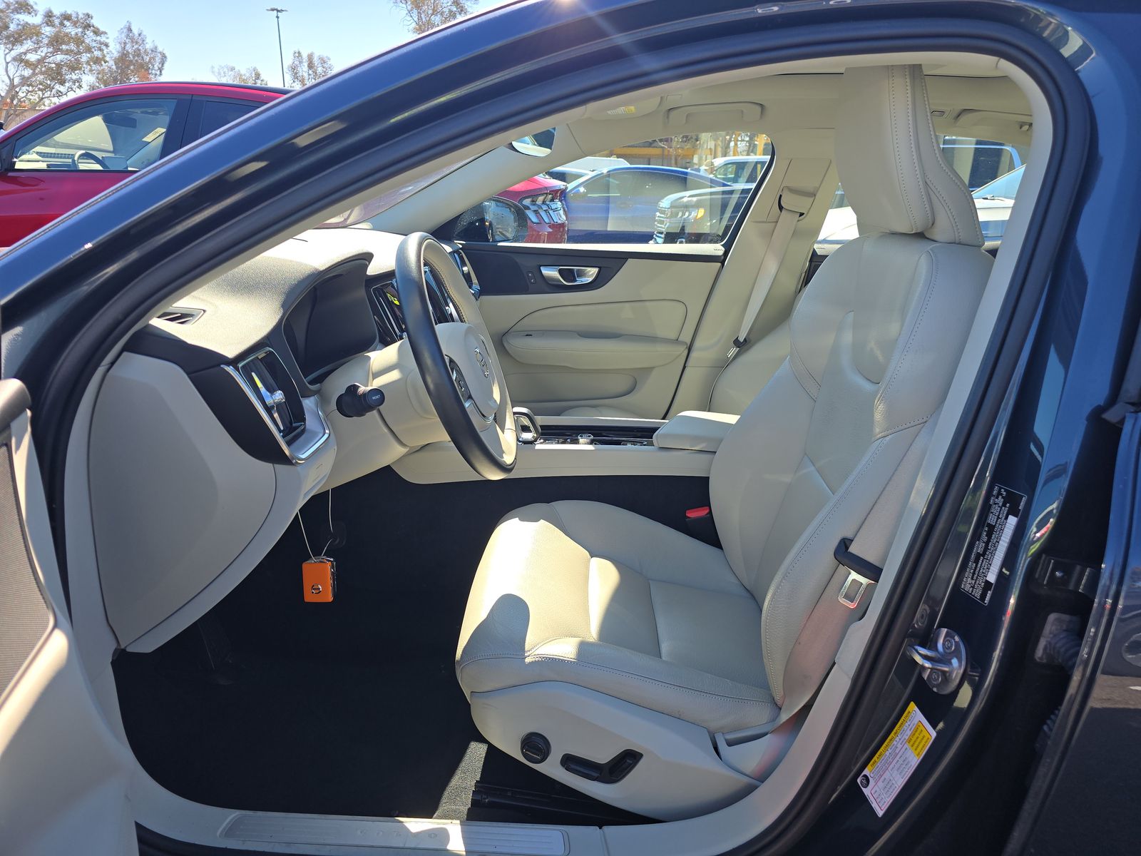 2025 Volvo S60 B5 Core AWD