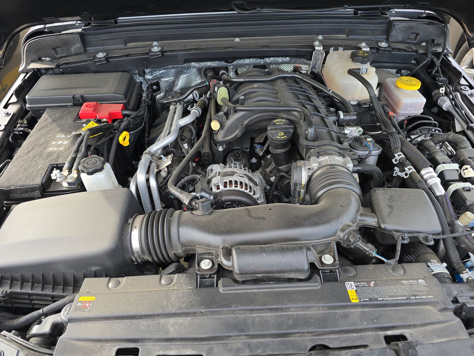 2025 Jeep Wrangler Sport AWD