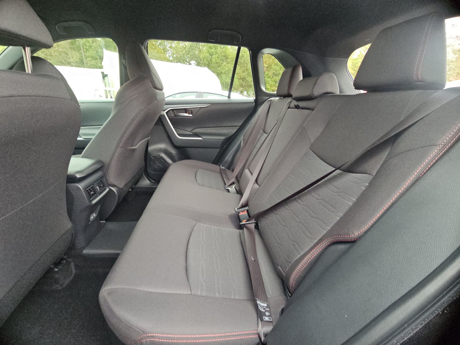 2025 Toyota RAV4 Plug-In Hybrid SE AWD