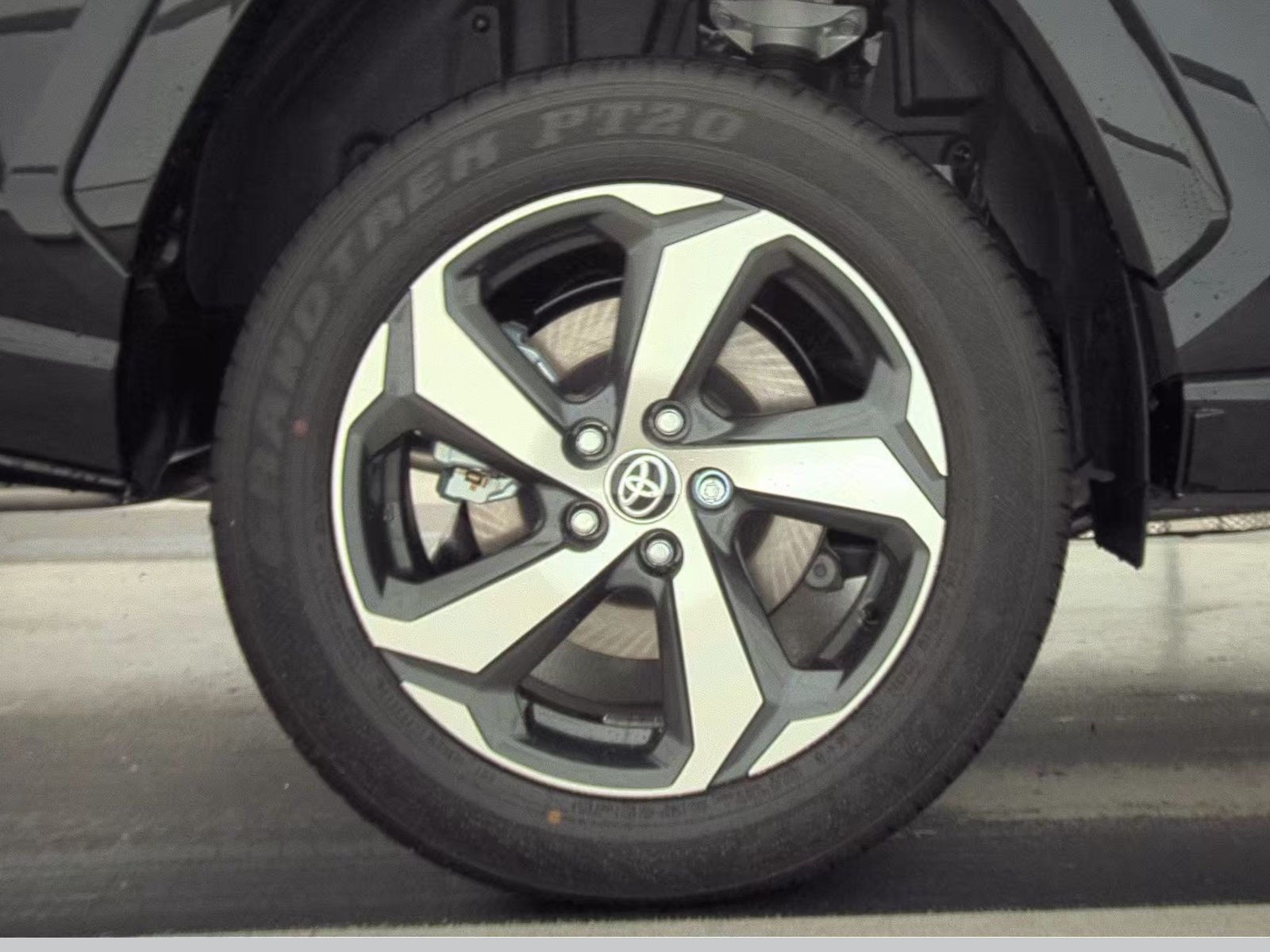 2025 Toyota RAV4 Plug-In Hybrid SE AWD