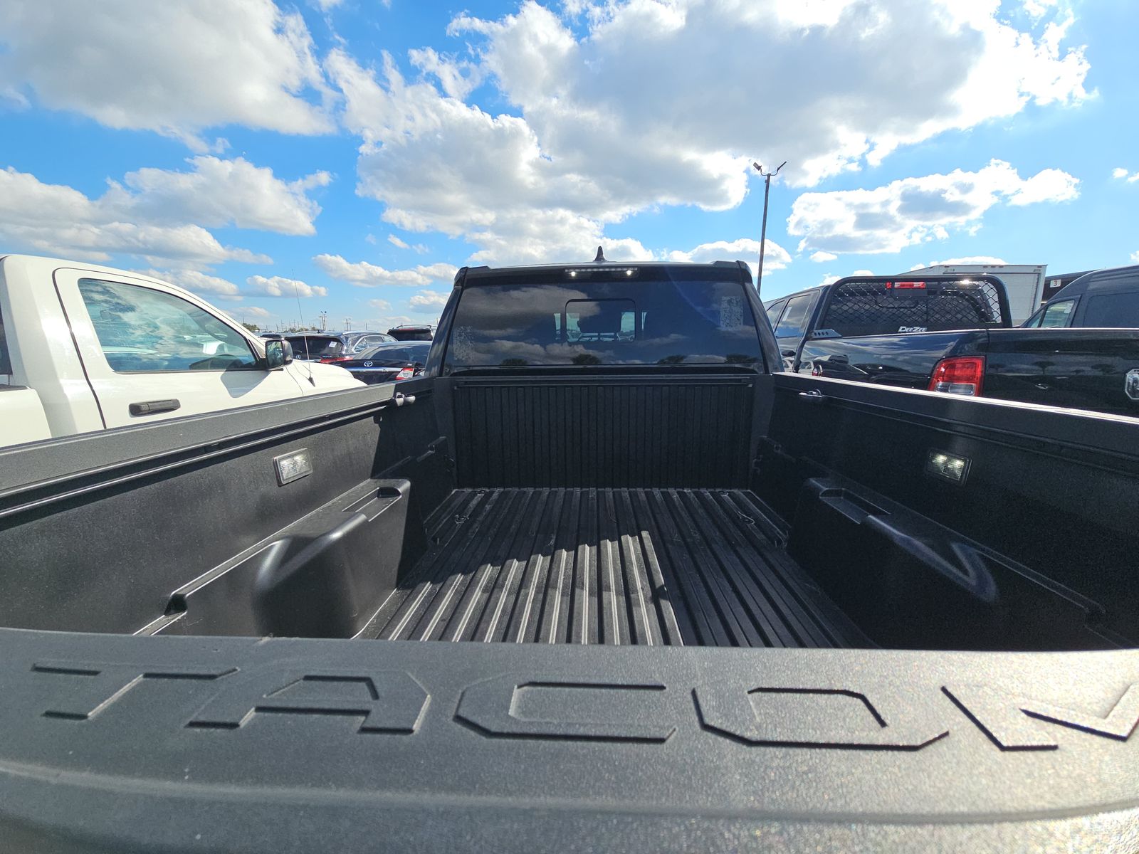 2024 Toyota Tacoma SR5 RWD