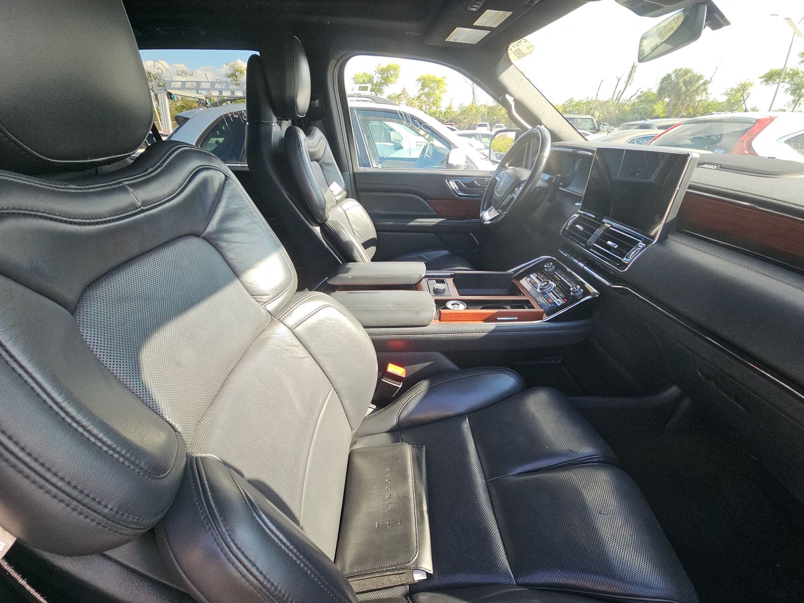 2023 Lincoln Navigator Reserve AWD