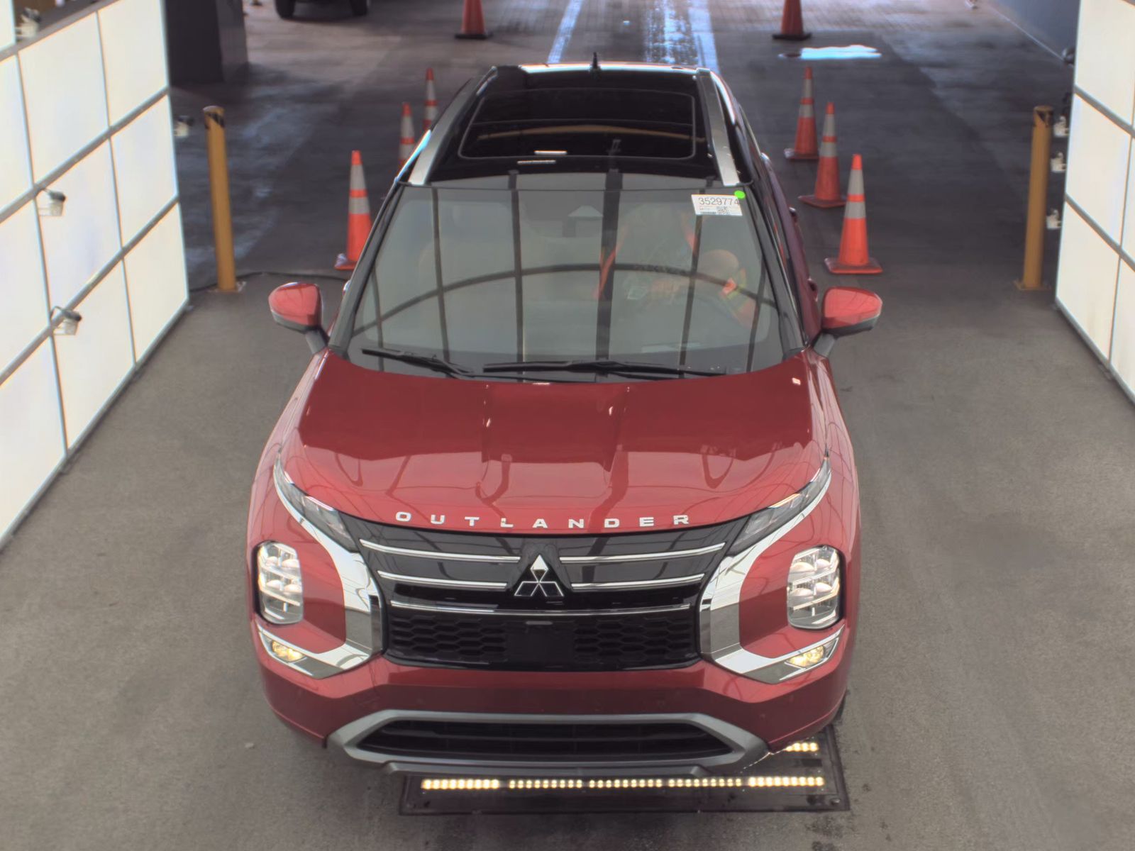 2025 Mitsubishi Outlander SEL FWD