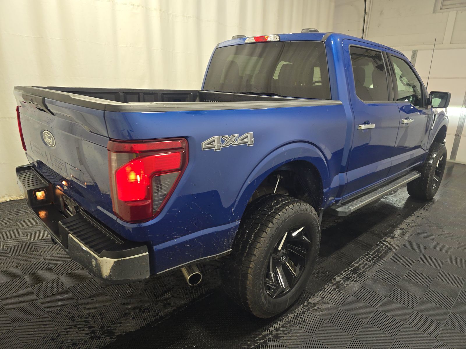 2025 Ford F-150 XLT AWD