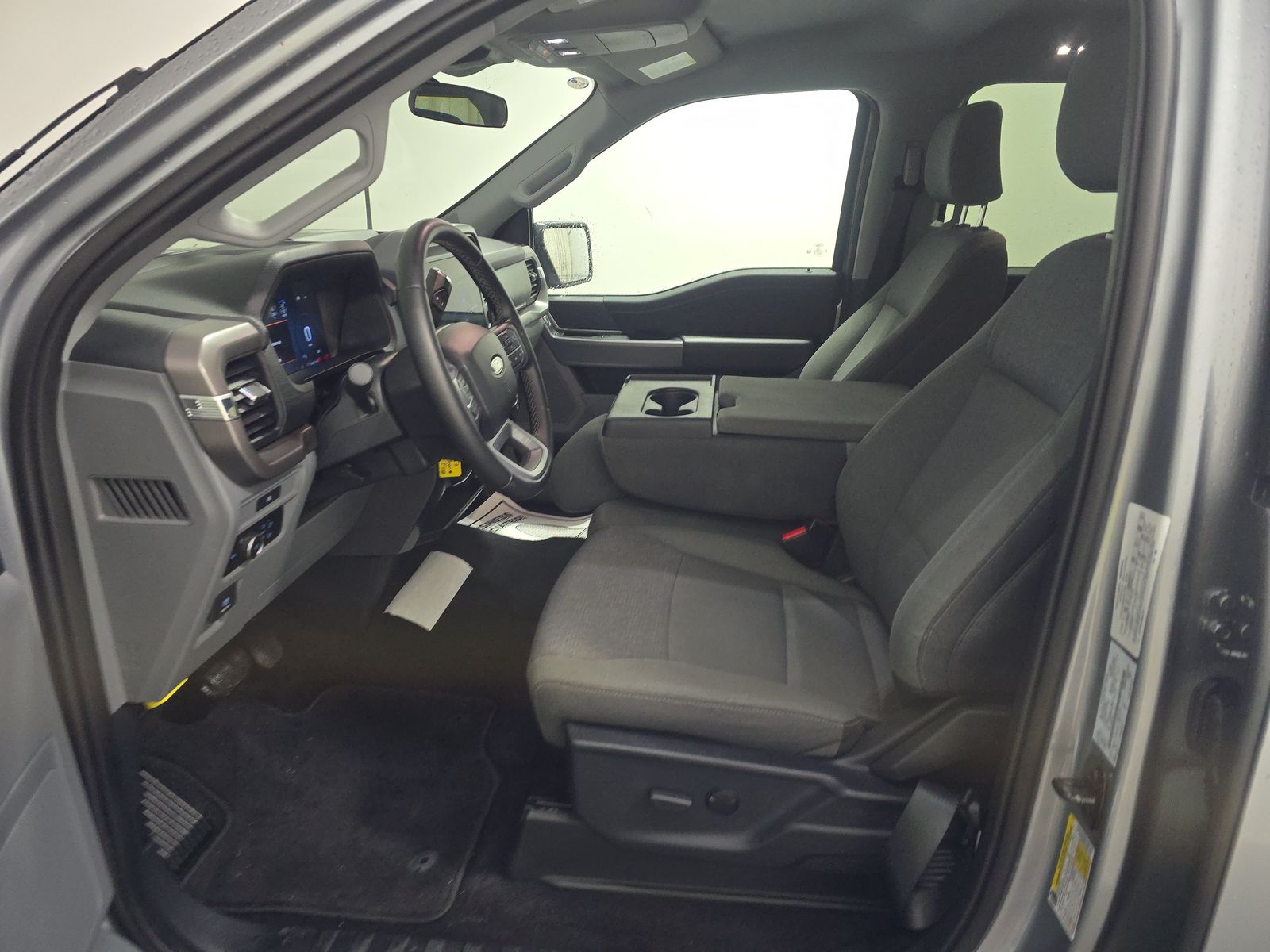 2025 Ford F-150 XLT AWD