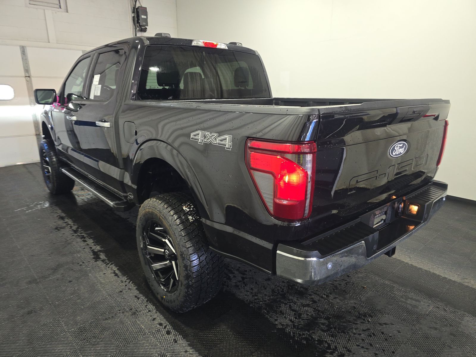 2025 Ford F-150 XLT AWD