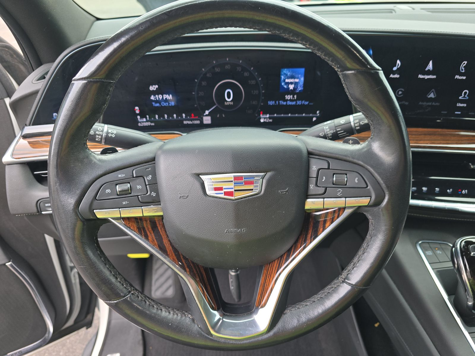 2021 Cadillac Escalade Luxury RWD