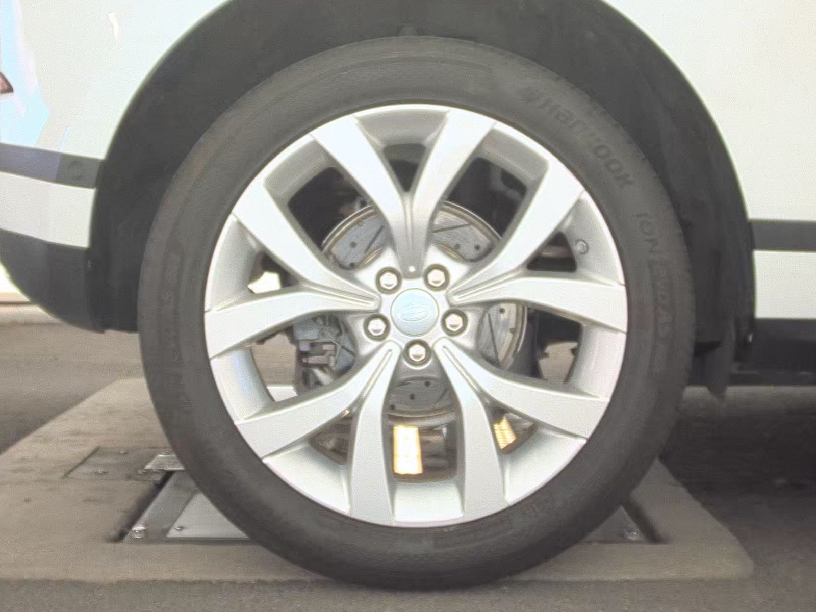 2020 Land Rover Range Rover Evoque SE AWD