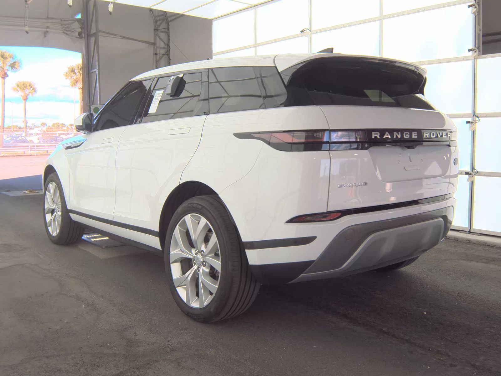2020 Land Rover Range Rover Evoque SE AWD