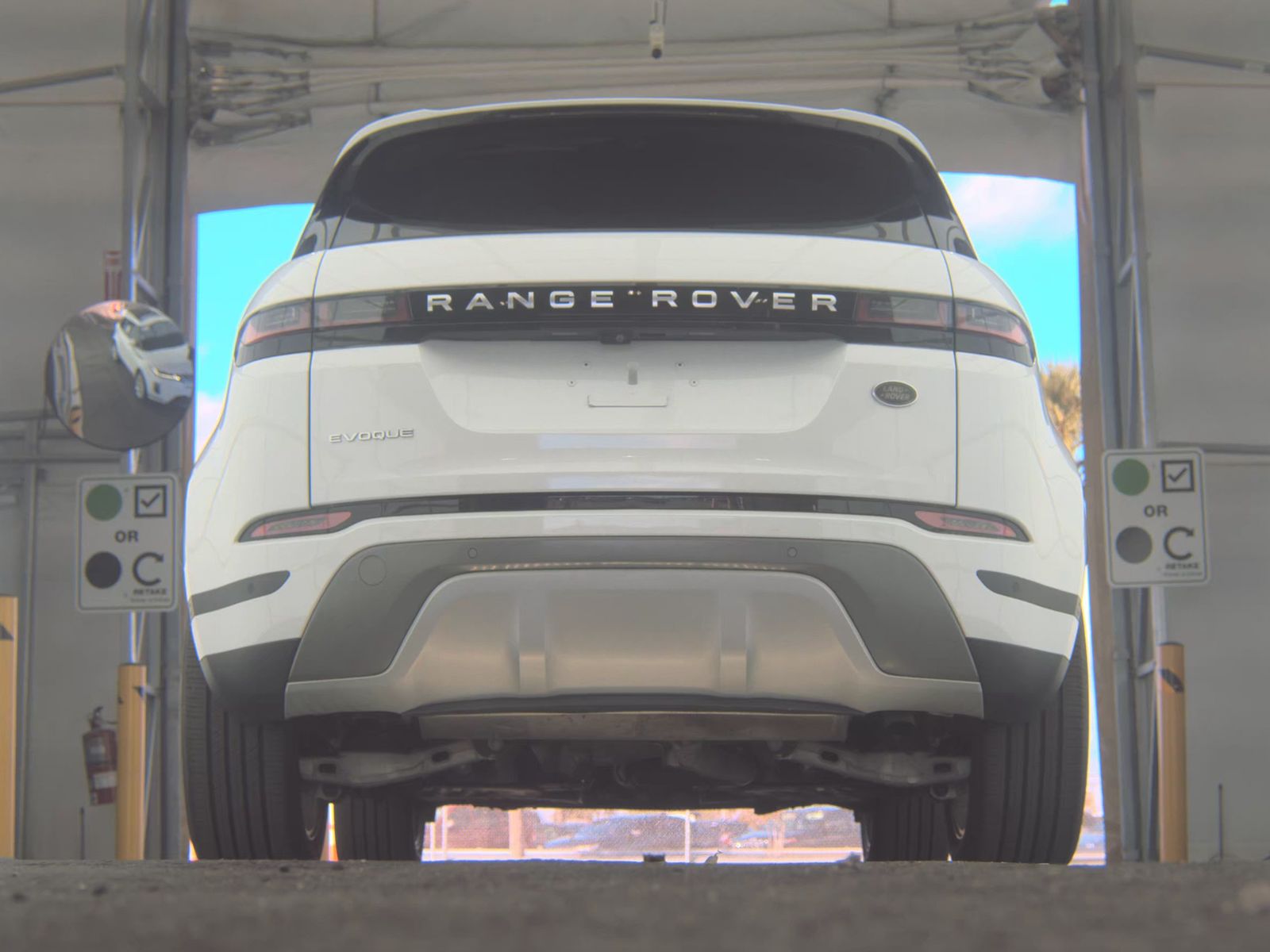 2020 Land Rover Range Rover Evoque SE AWD