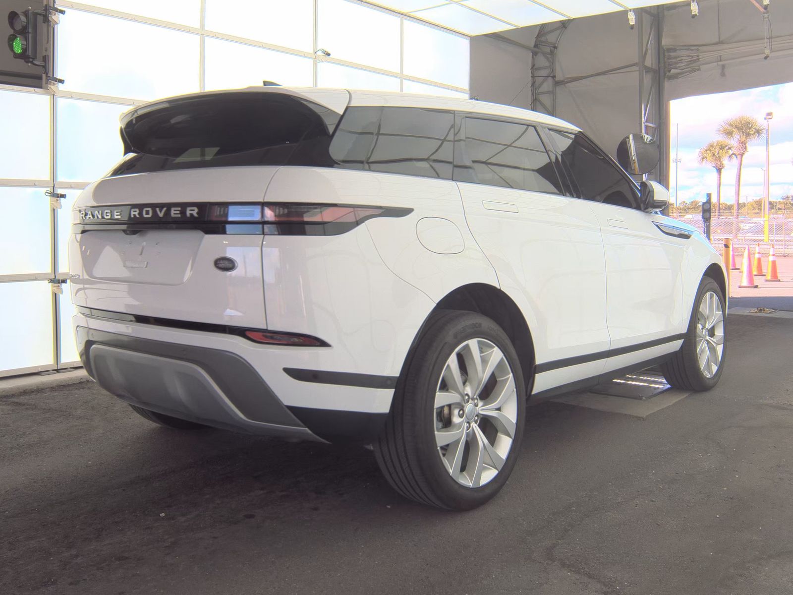 2020 Land Rover Range Rover Evoque SE AWD