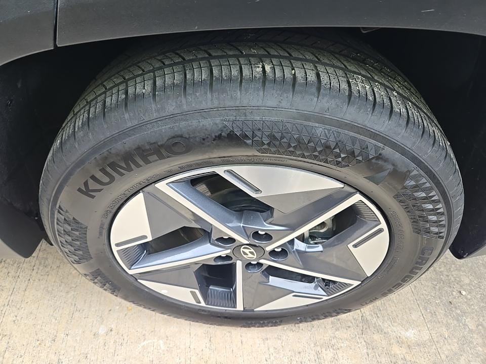 2025 Hyundai Tucson SEL FWD