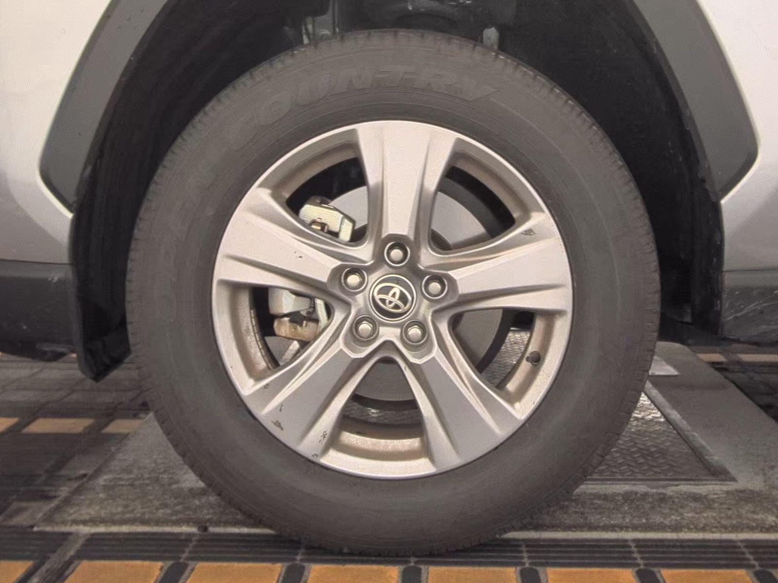 2025 Toyota RAV4 Hybrid XLE AWD