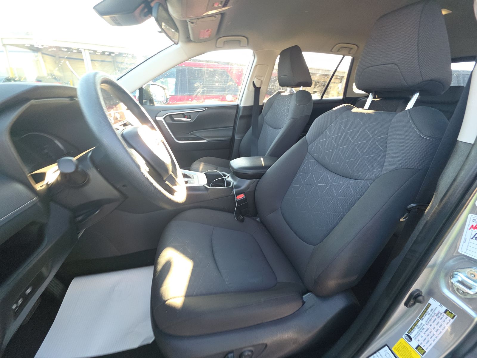 2025 Toyota RAV4 Hybrid XLE AWD