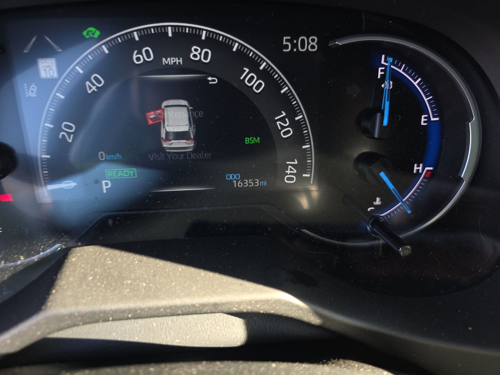 2025 Toyota RAV4 Hybrid XLE AWD