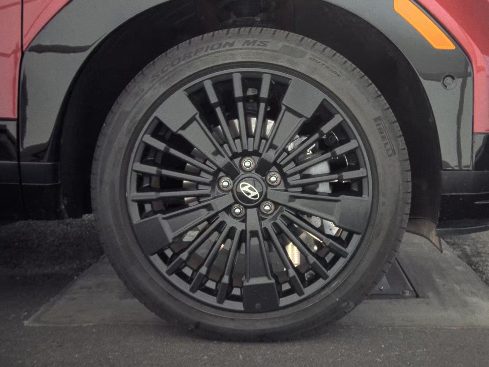 2025 Hyundai Santa Fe Hybrid Calligraphy FWD