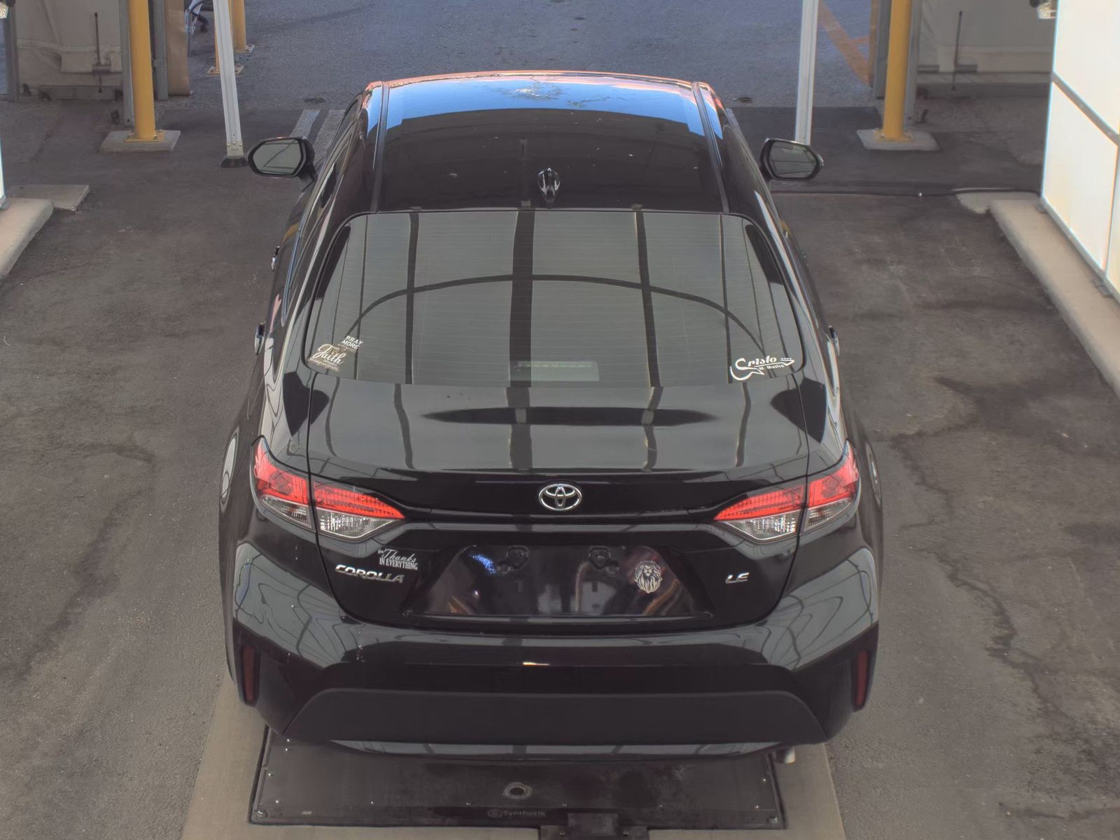 2022 Toyota Corolla LE FWD