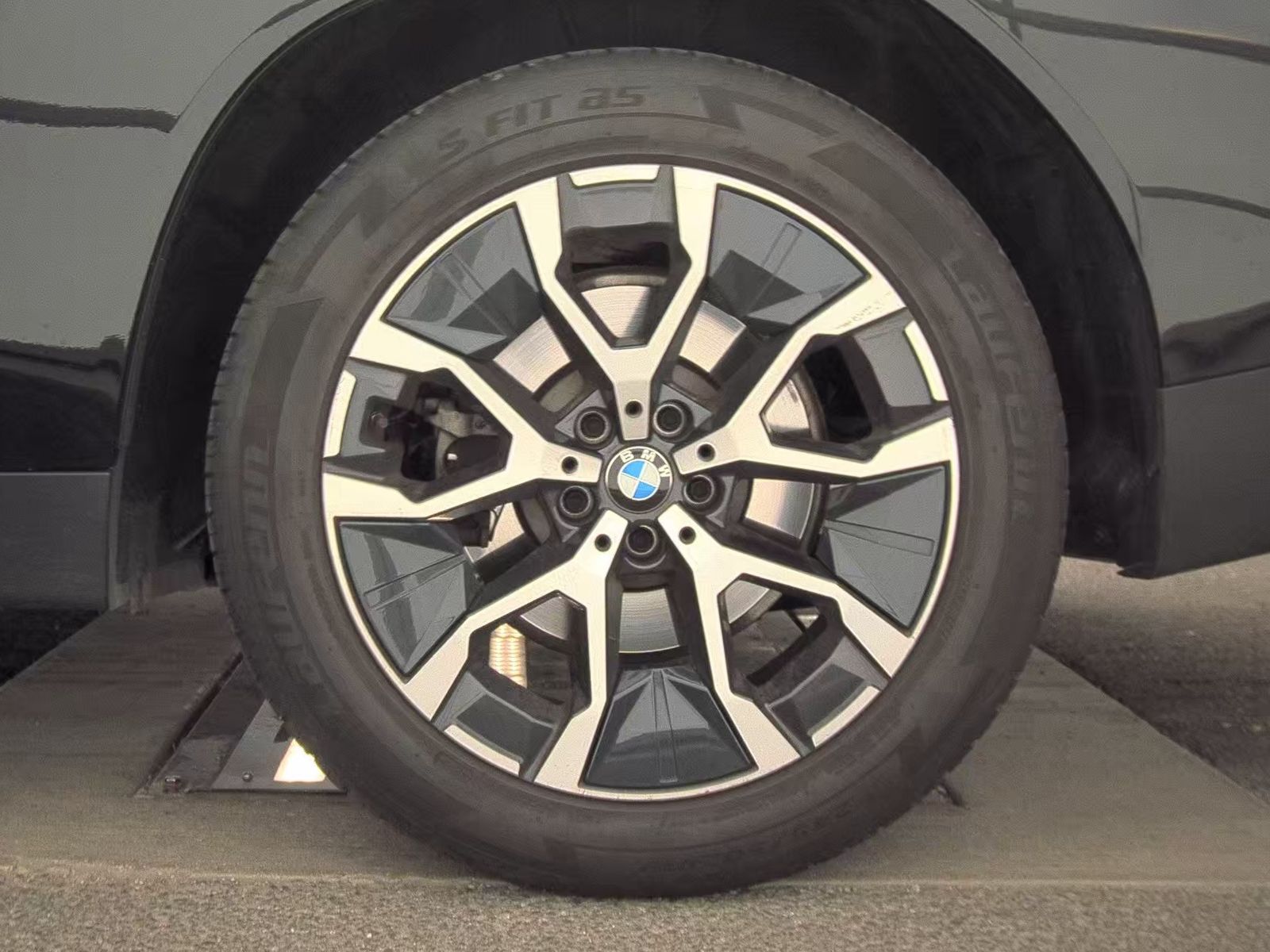 2025 BMW X3 xDrive30i AWD