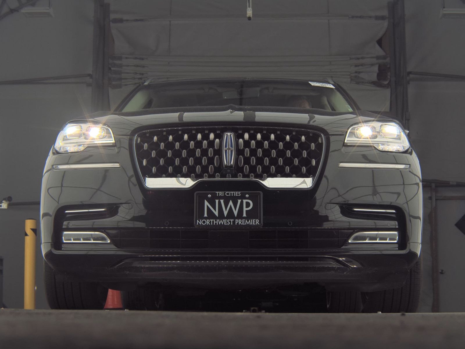 2022 Lincoln Aviator Plug-In Hybrid Grand Touring AWD
