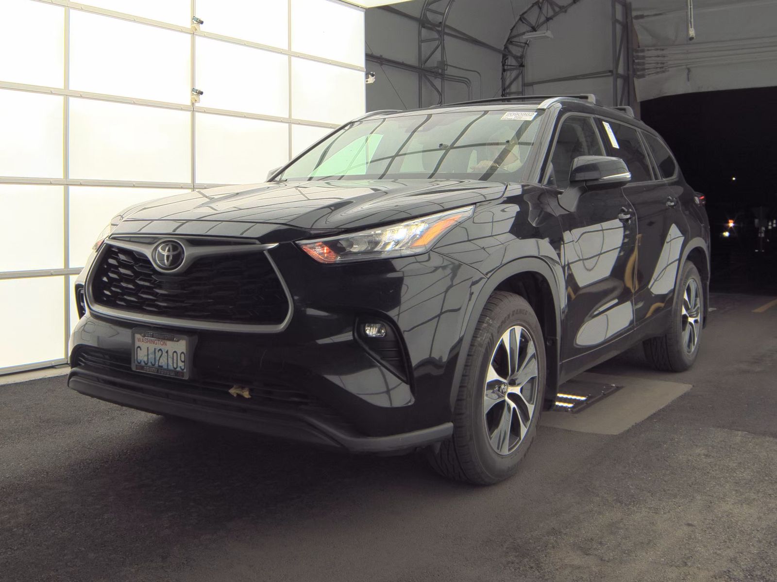 2020 Toyota Highlander XLE AWD