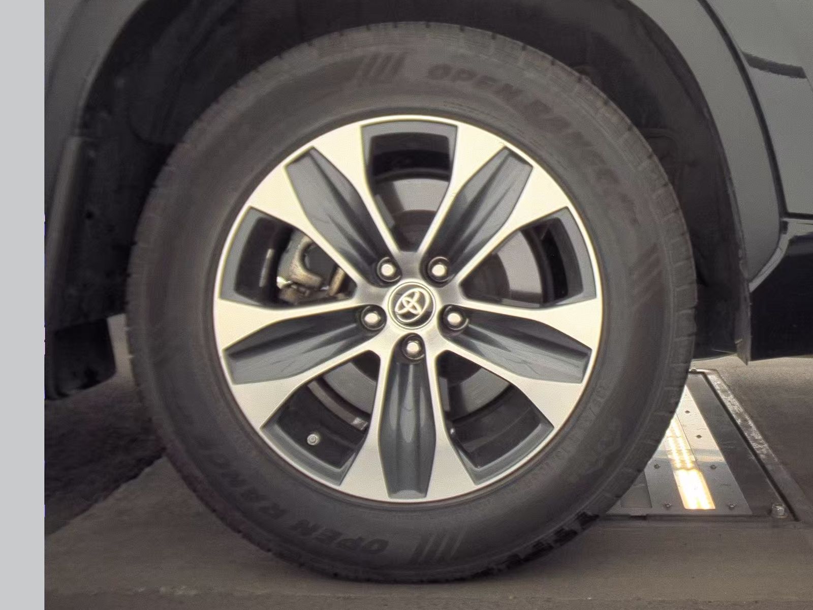 2020 Toyota Highlander XLE AWD