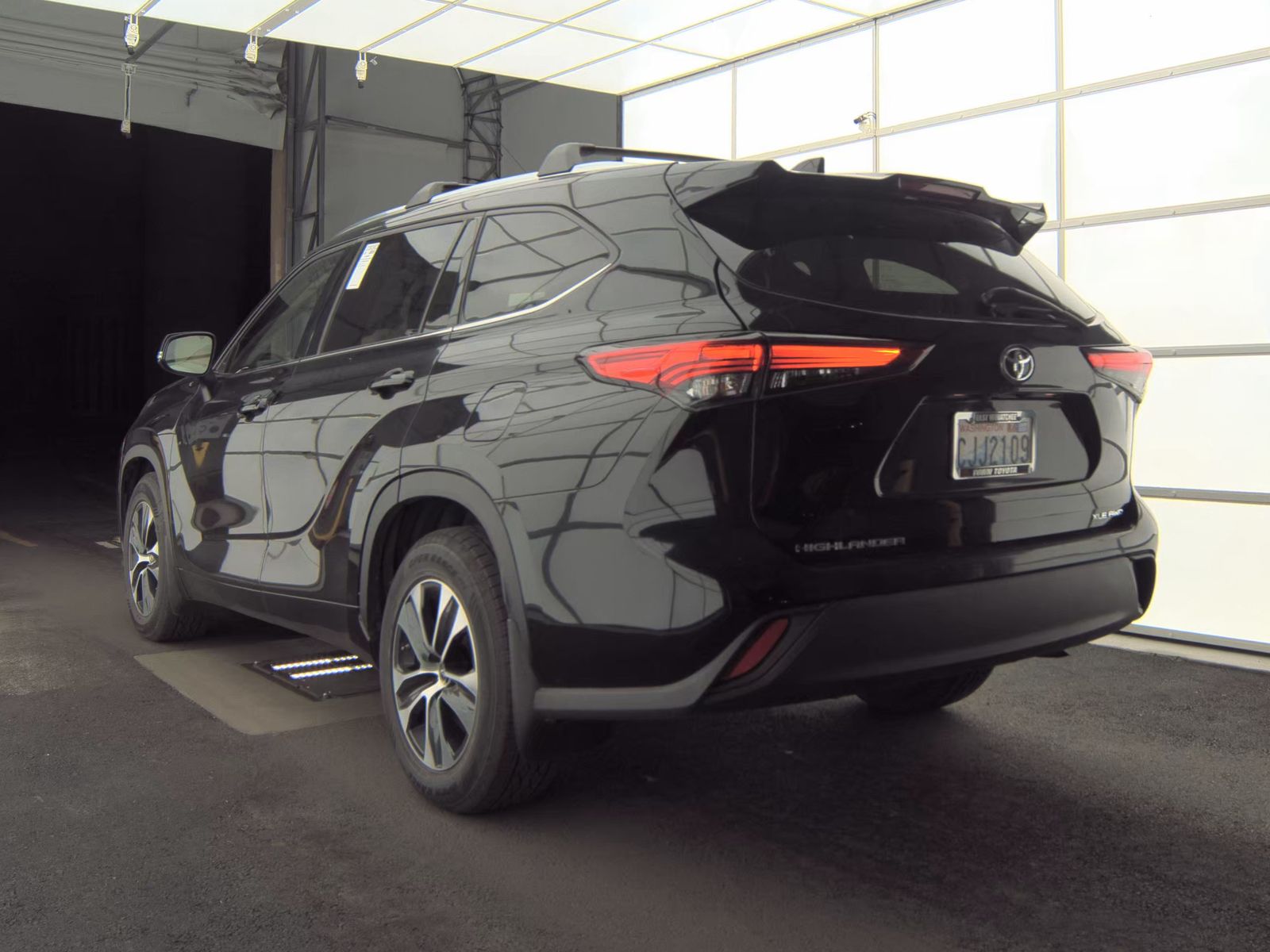 2020 Toyota Highlander XLE AWD