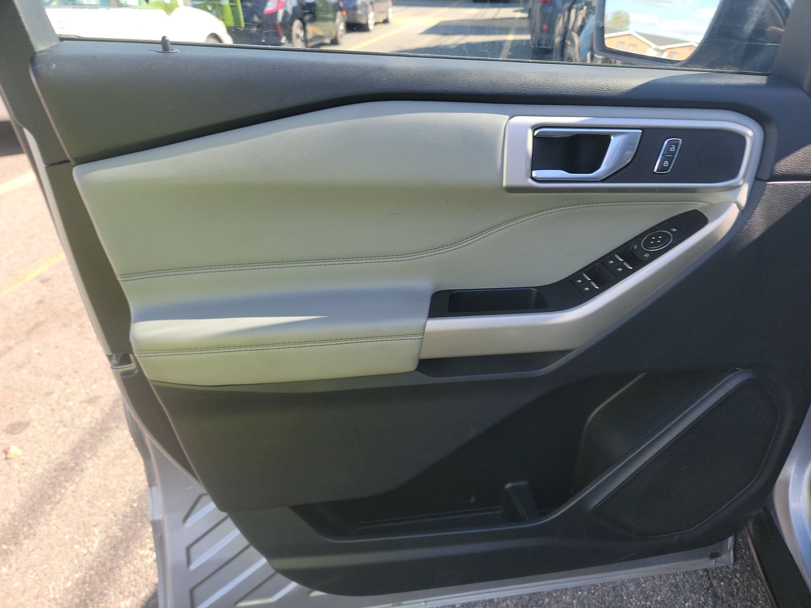 2022 Ford Explorer XLT AWD