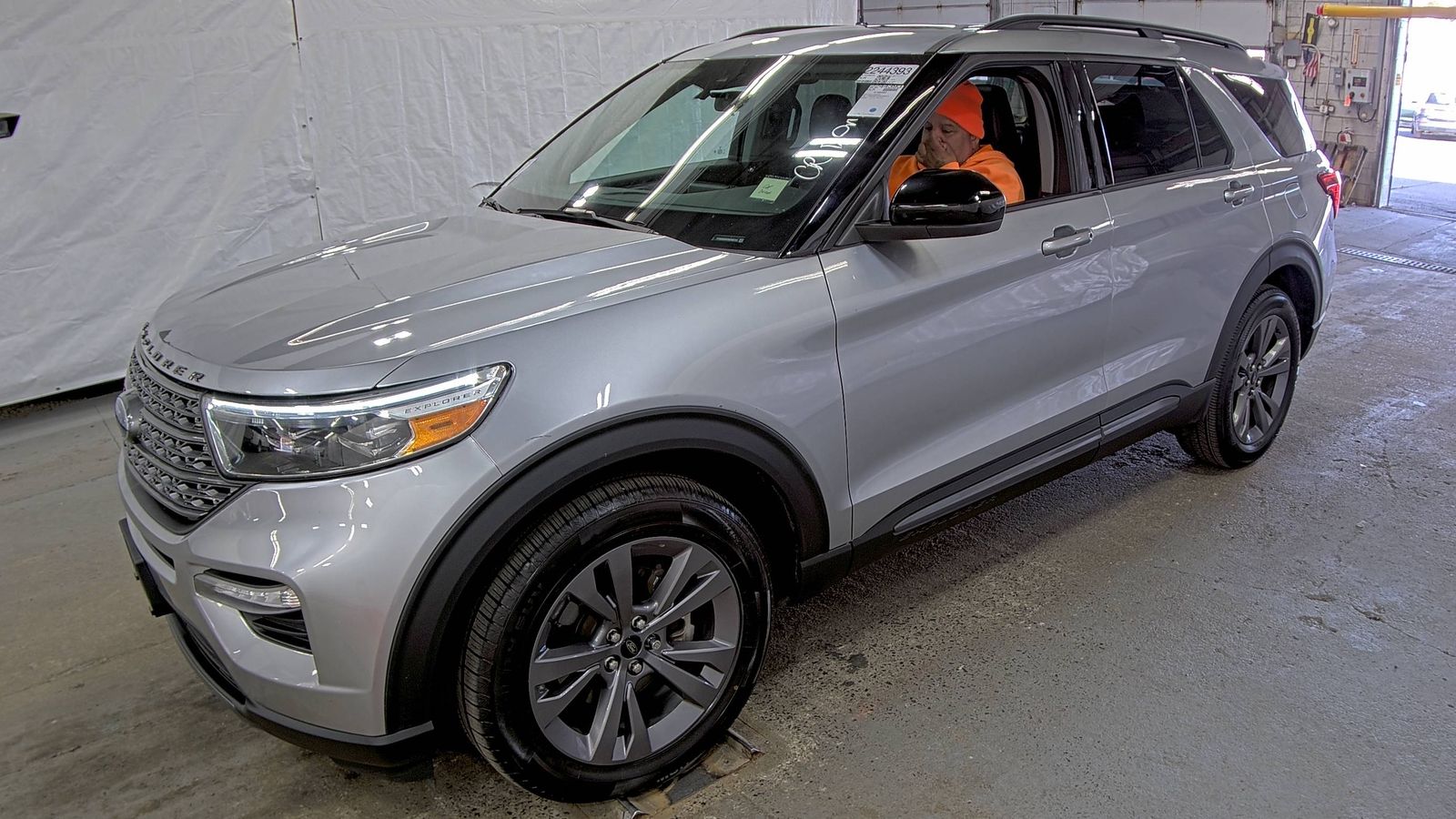 2022 Ford Explorer XLT AWD