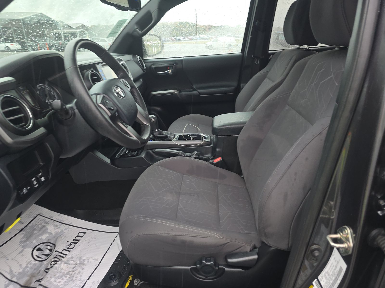 2017 Toyota Tacoma TRD Off-Road AWD