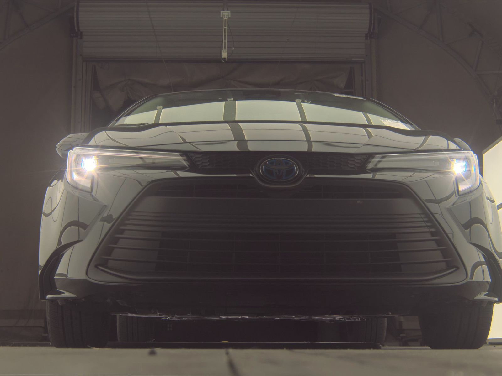 2025 Toyota Corolla Hybrid LE FWD