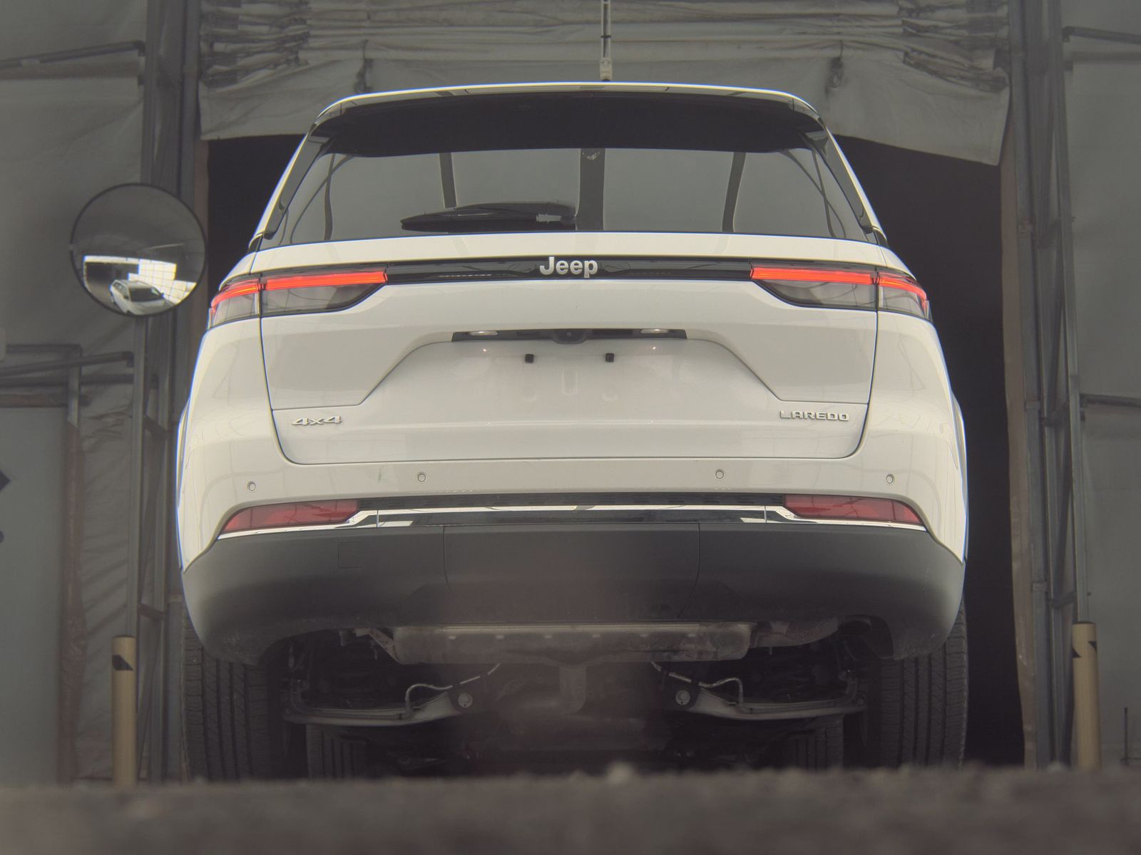 2024 Jeep Grand Cherokee Laredo AWD