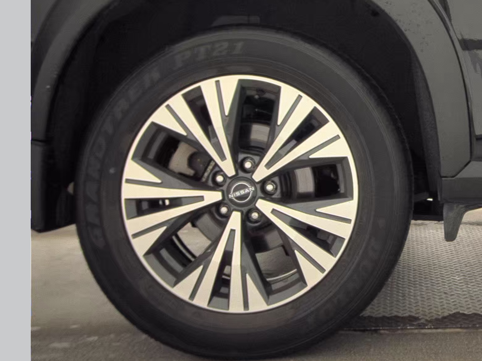 2023 Nissan Rogue SV AWD