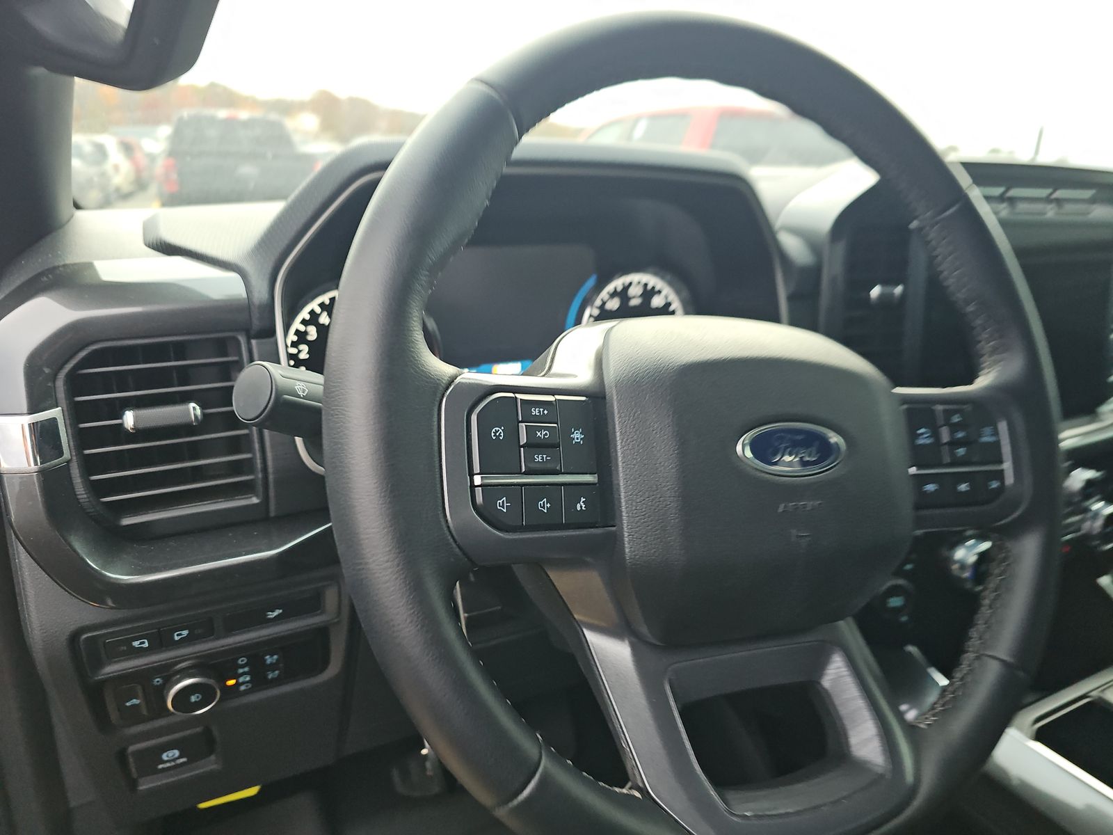 2023 Ford F-150 XLT AWD