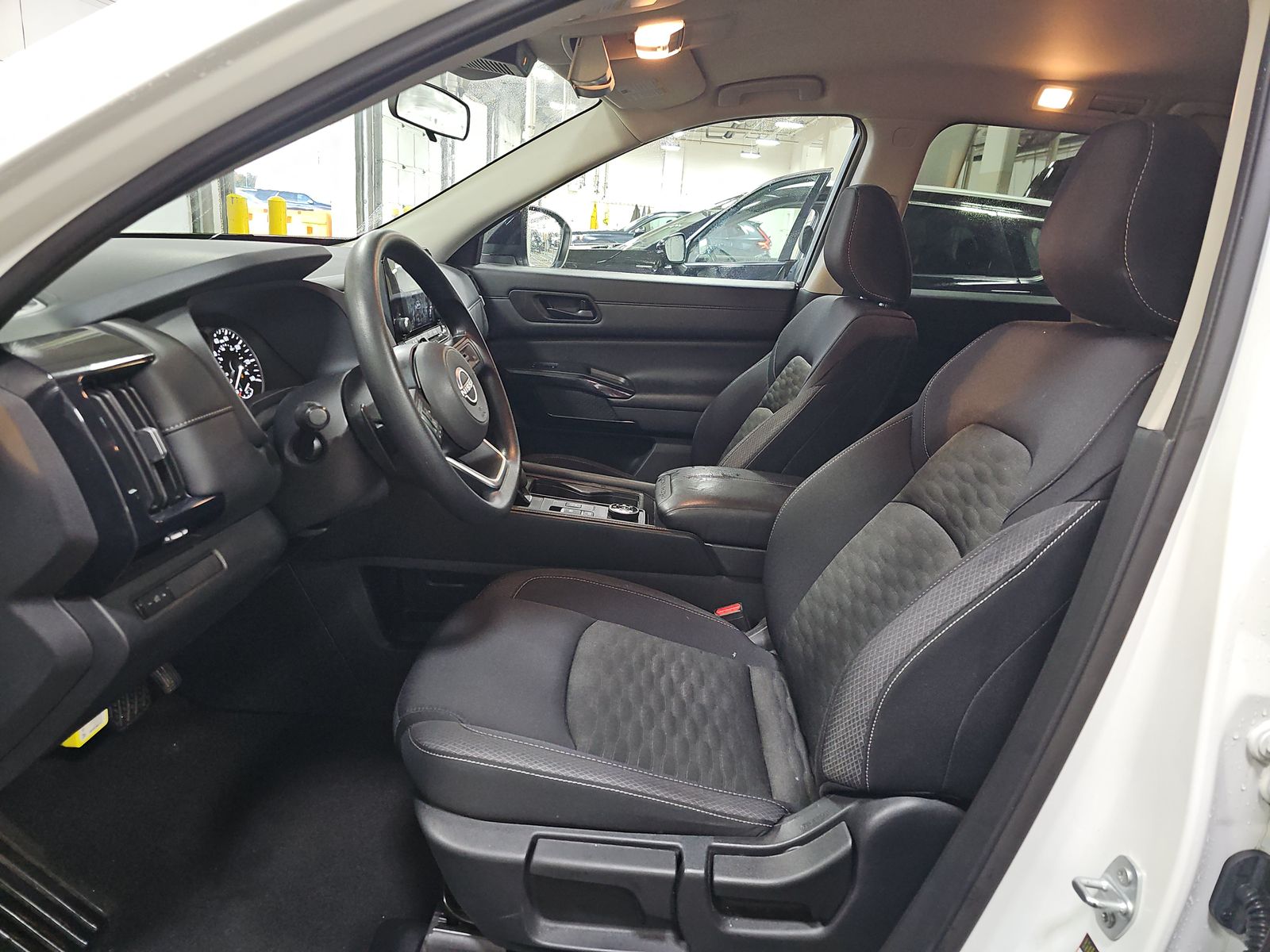 2024 Nissan Pathfinder S AWD