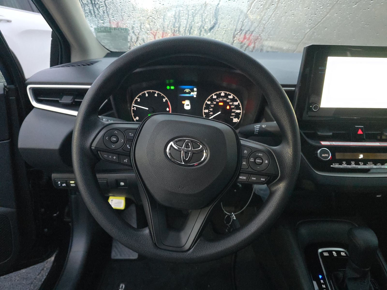 2025 Toyota Corolla Hybrid LE FWD