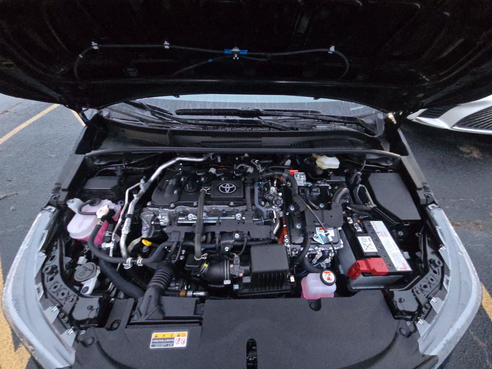 2025 Toyota Corolla Hybrid LE FWD