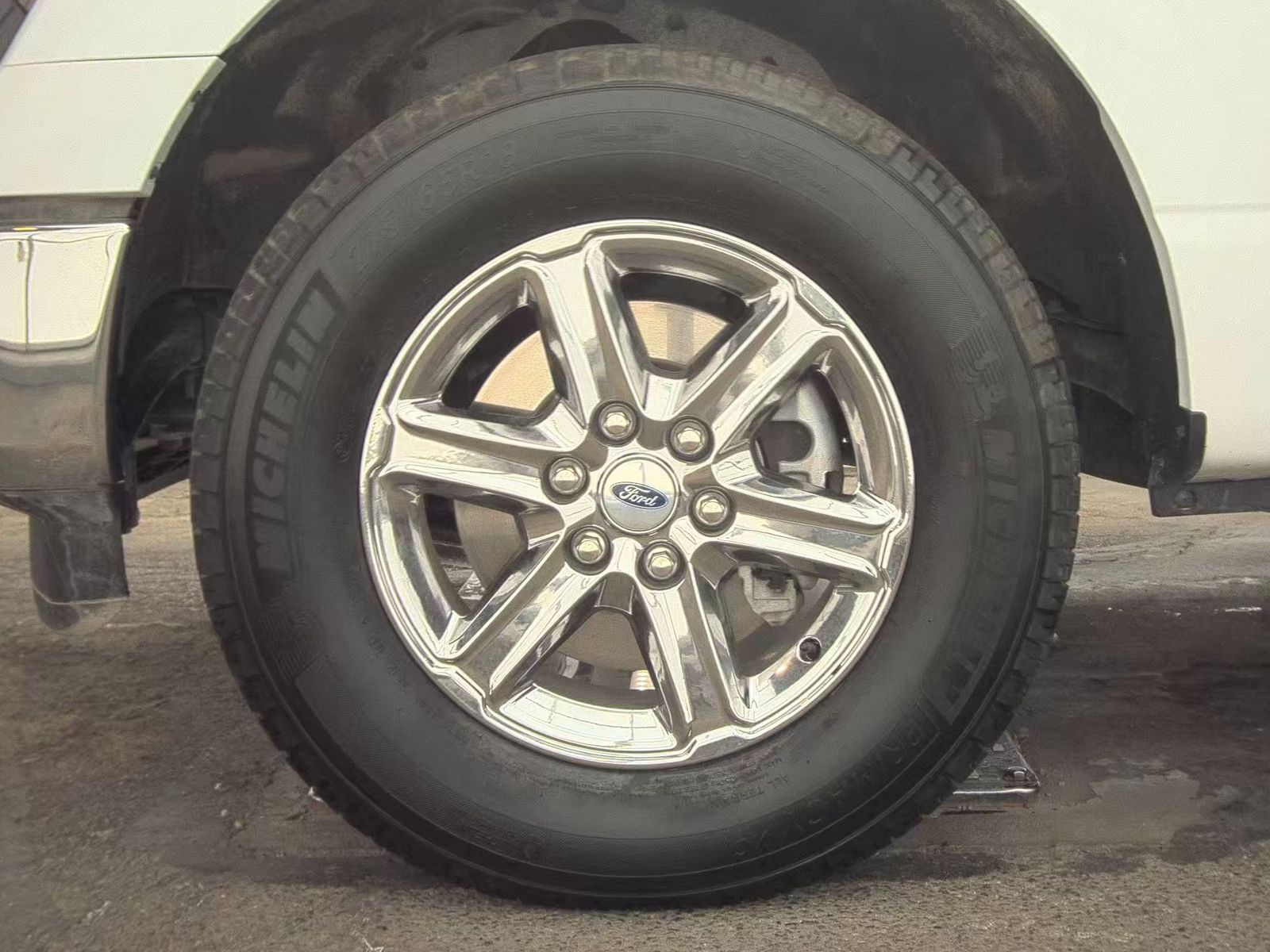 2024 Ford F-150 XLT AWD