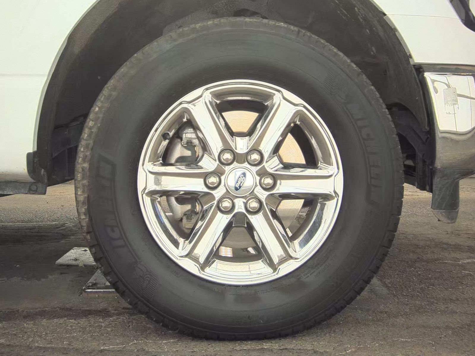 2024 Ford F-150 XLT AWD