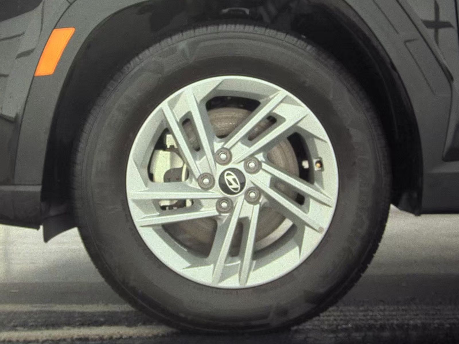 2025 Hyundai Tucson SE FWD