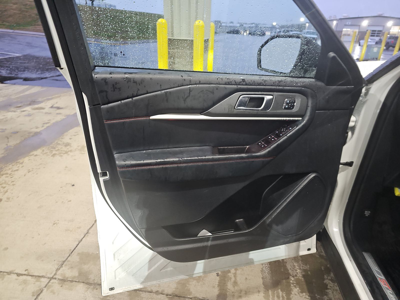 2025 Ford Explorer ST-Line AWD