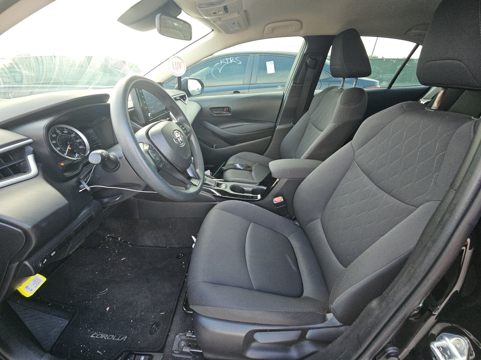 2022 Toyota Corolla LE FWD