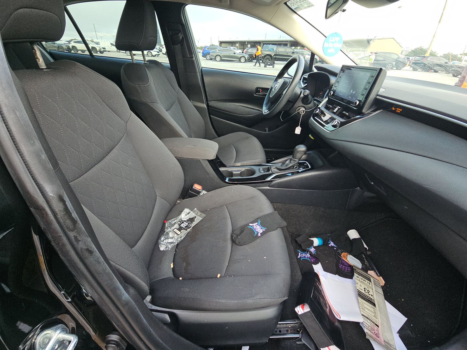 2022 Toyota Corolla LE FWD