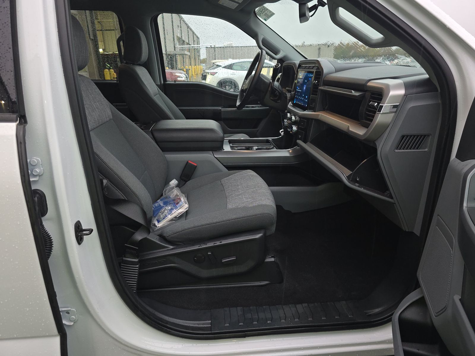 2023 Ford F-150 Hybrid XLT AWD