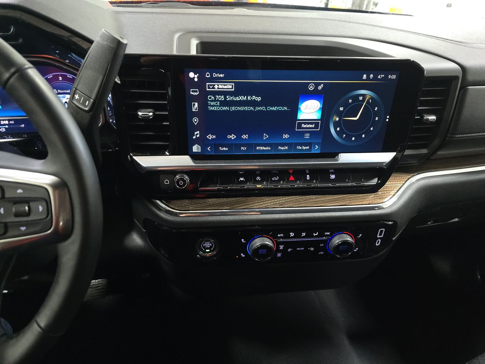 2023 Chevrolet Silverado 1500 LT AWD