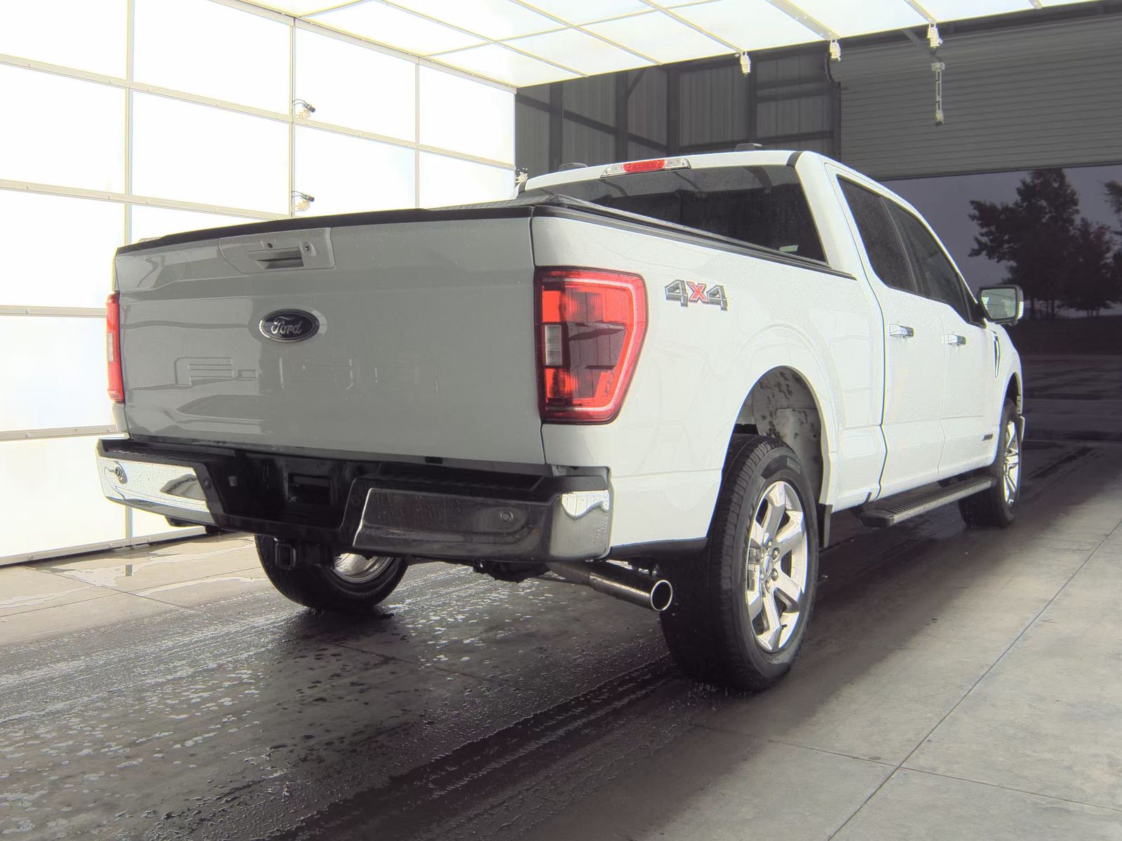 2023 Ford F-150 Hybrid XLT AWD