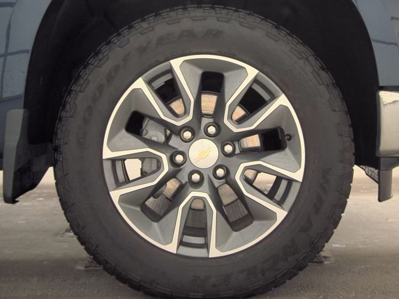 2023 Chevrolet Silverado 1500 LT AWD