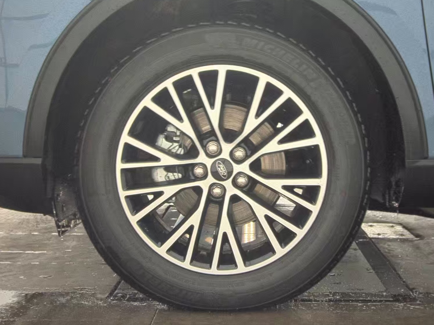 2025 Ford Escape Plug-In Hybrid FWD