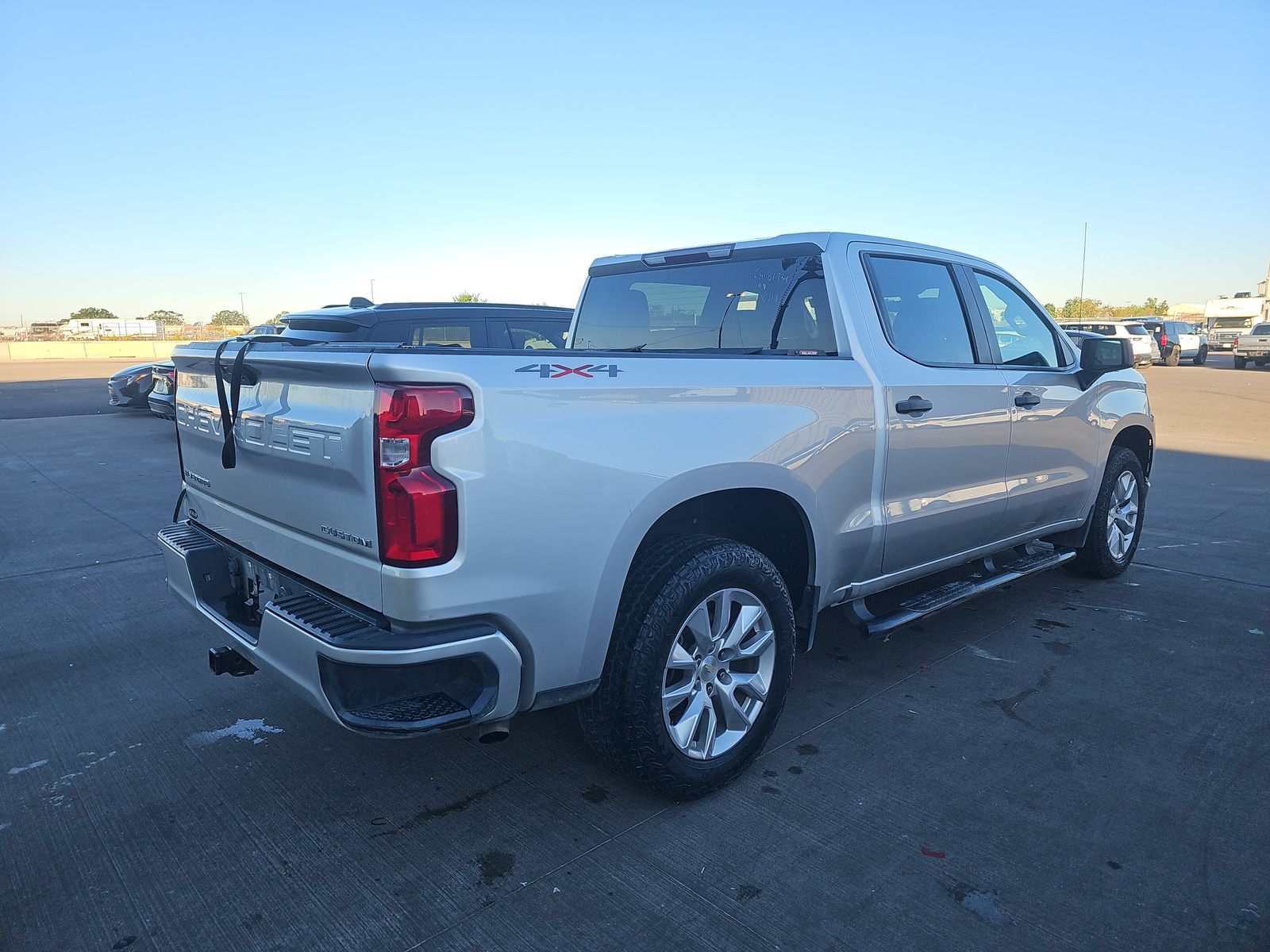2021 Chevrolet Silverado 1500 Custom AWD